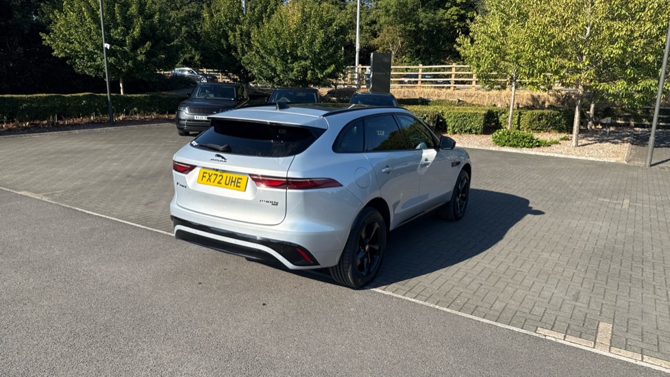Jaguar F-Pace 2.0 P400e R-Dynamic Black 5dr Auto AWD Estate - Image 25