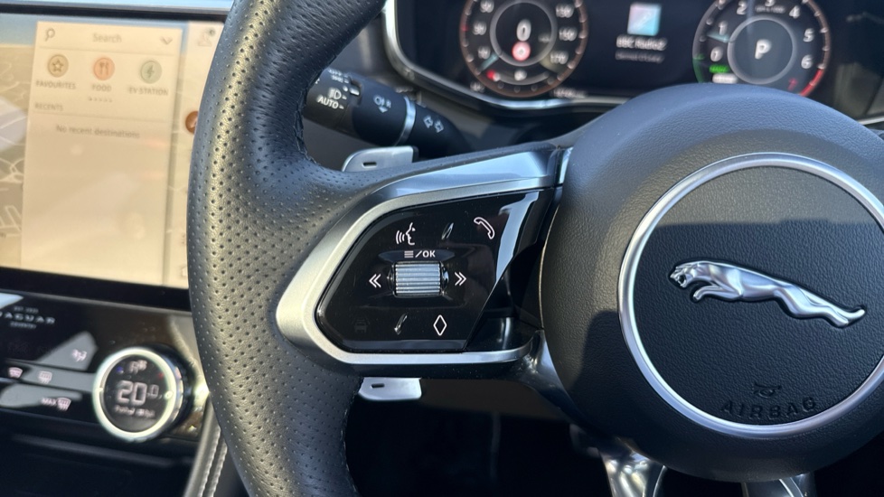 Jaguar F-Pace 2.0 P400e R-Dynamic Black 5dr Auto AWD Estate - Image 40
