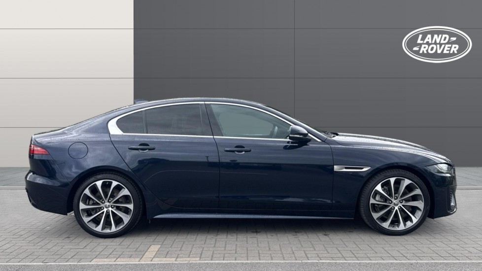 Jaguar XE 2.0 P250 R-Dynamic HSE Black 4dr Auto Petrol Saloon - Image 5
