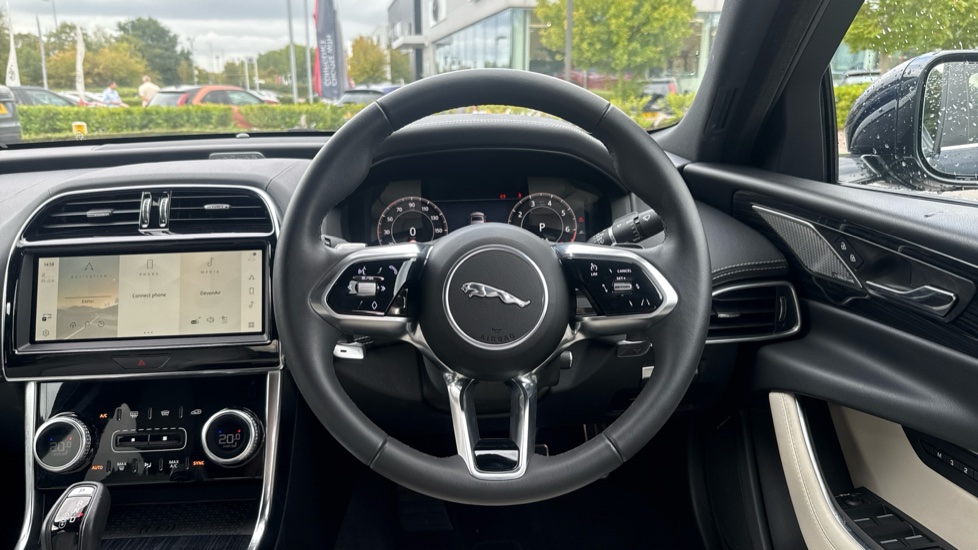 Jaguar XE 2.0 P250 R-Dynamic HSE Black 4dr Auto Petrol Saloon - Image 15