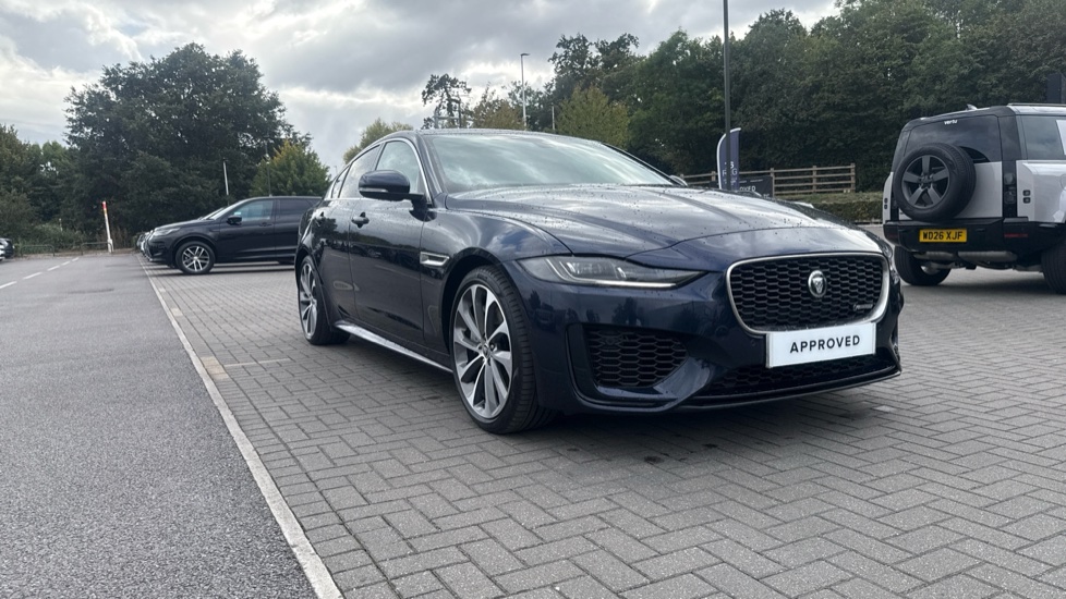 Jaguar XE 2.0 P250 R-Dynamic HSE Black 4dr Auto Petrol Saloon - Image 20