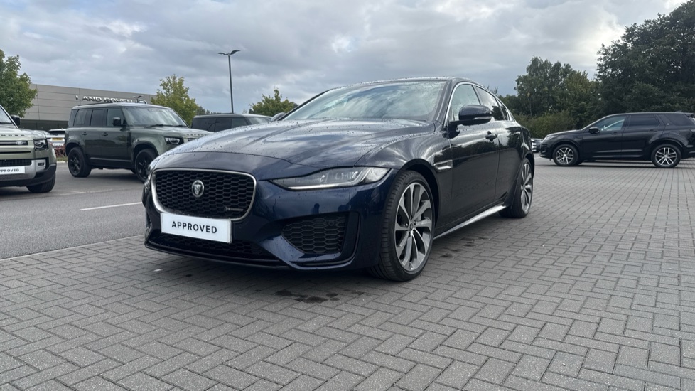 Jaguar XE 2.0 P250 R-Dynamic HSE Black 4dr Auto Petrol Saloon - Image 22