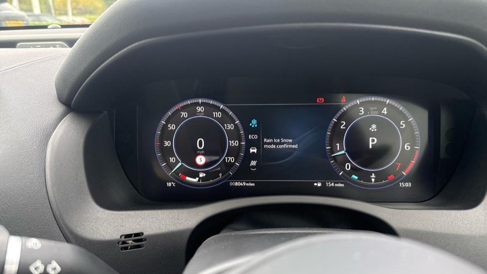 Jaguar XE 2.0 P250 R-Dynamic HSE Black 4dr Auto Petrol Saloon - Image 55
