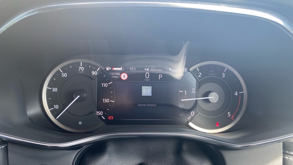 Jaguar F-Pace 2.0 D200 R-Dynamic SE 5dr Auto AWD Diesel Estate - Image 16