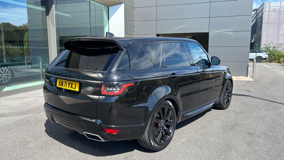 Land Rover Range Rover Sport 3.0 P400 HST 5dr Auto Petrol Estate - Image 25