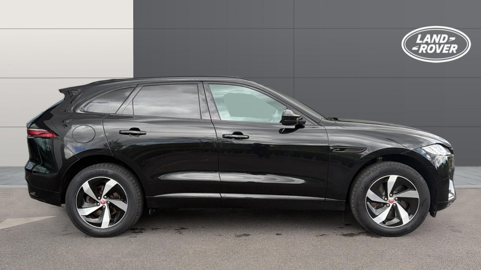 Jaguar F-Pace 2.0 P400e R-Dynamic HSE 5dr Auto AWD Estate - Image 5