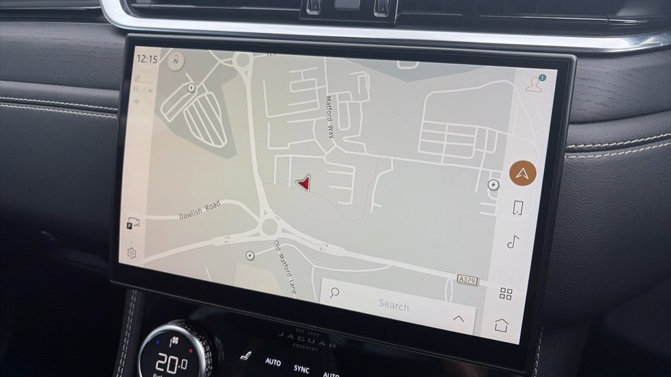 Jaguar F-Pace 2.0 P400e R-Dynamic HSE 5dr Auto AWD Estate - Image 11