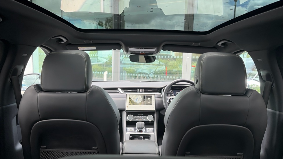 Jaguar F-Pace 2.0 P400e R-Dynamic HSE 5dr Auto AWD Estate - Image 56
