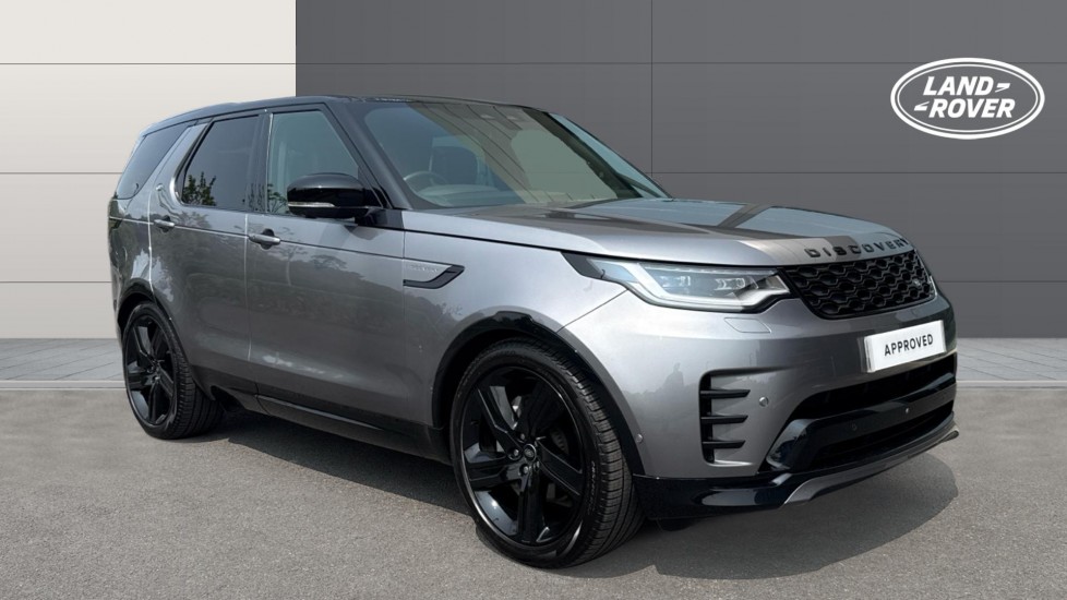 Land Rover Discovery 3.0 D300 Dynamic HSE 5dr Auto Diesel Station Wagon - Image 1