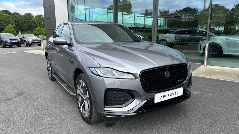 Jaguar F-Pace 2.0 D200 R-Dynamic HSE 5dr Auto AWD Diesel Estate - Image 21