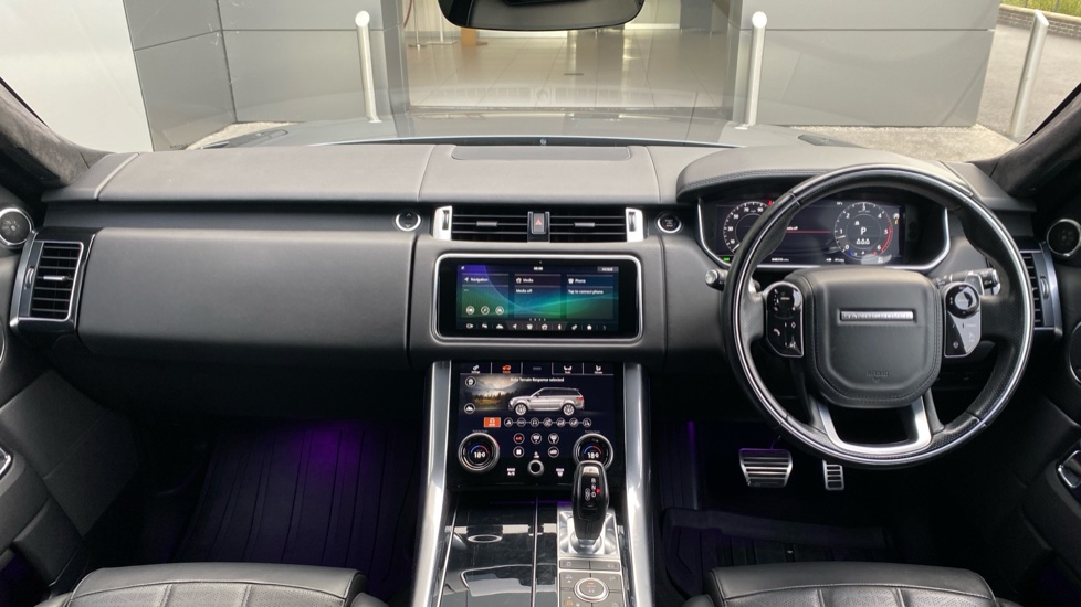 Land Rover Range Rover Sport 3.0 D300 Autobiography Dynamic 5dr Auto Diesel Estate - Image 9