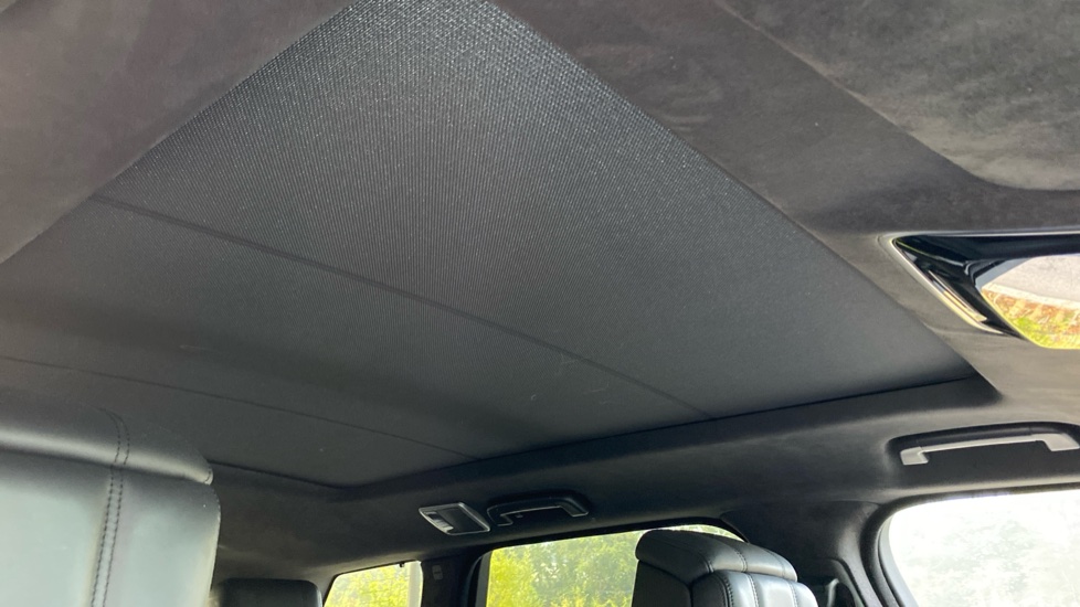 Land Rover Range Rover Sport 3.0 D300 Autobiography Dynamic 5dr Auto Diesel Estate - Image 27