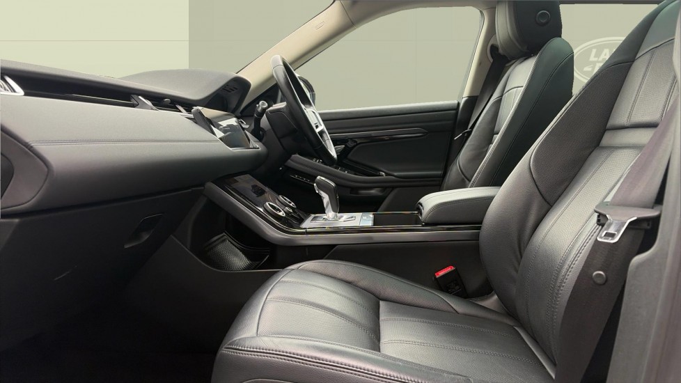 Land Rover Range Rover Evoque 2.0 D165 SE 5dr Auto Diesel Hatchback - Image 3