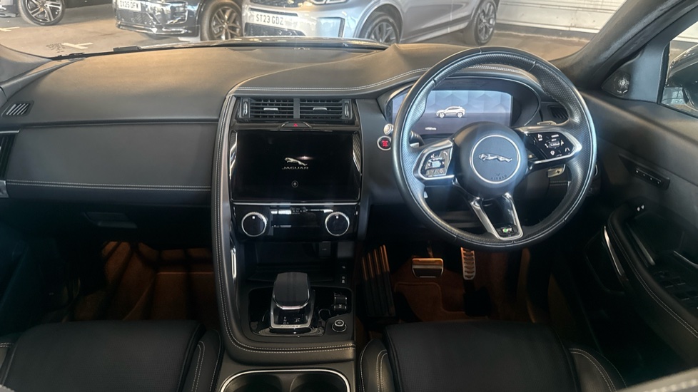 Jaguar E-Pace 2.0 D200 R-Dynamic HSE 5dr Auto Diesel Estate - Image 9