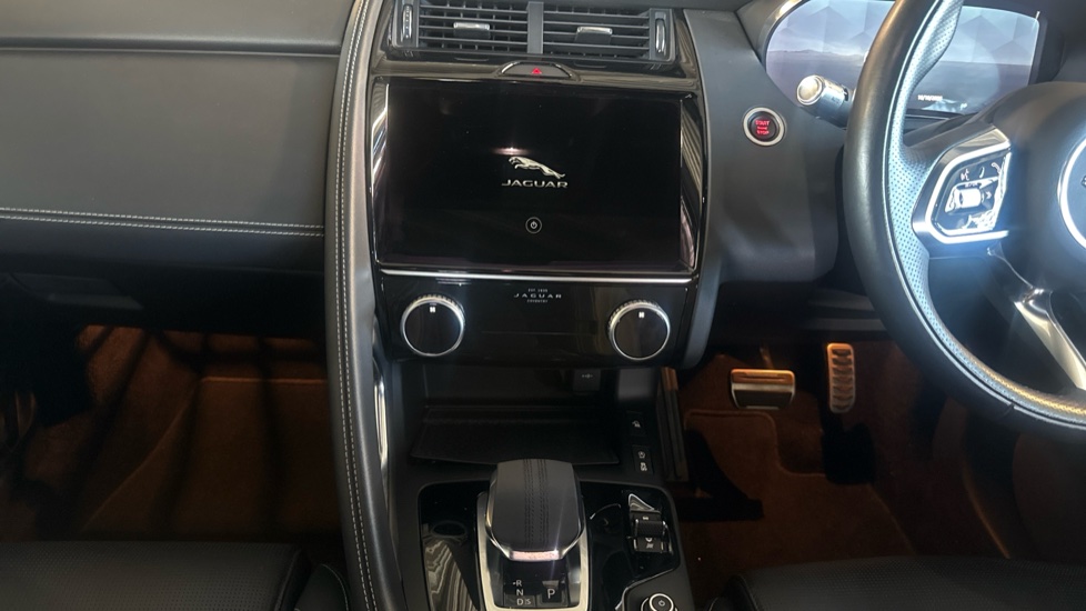 Jaguar E-Pace 2.0 D200 R-Dynamic HSE 5dr Auto Diesel Estate - Image 14