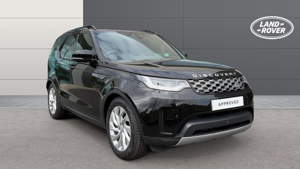 Land Rover Discovery 3.0 D350 S 5dr Auto Diesel Station Wagon - Image 1