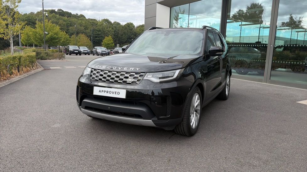 Land Rover Discovery 3.0 D350 S 5dr Auto Diesel Station Wagon - Image 21