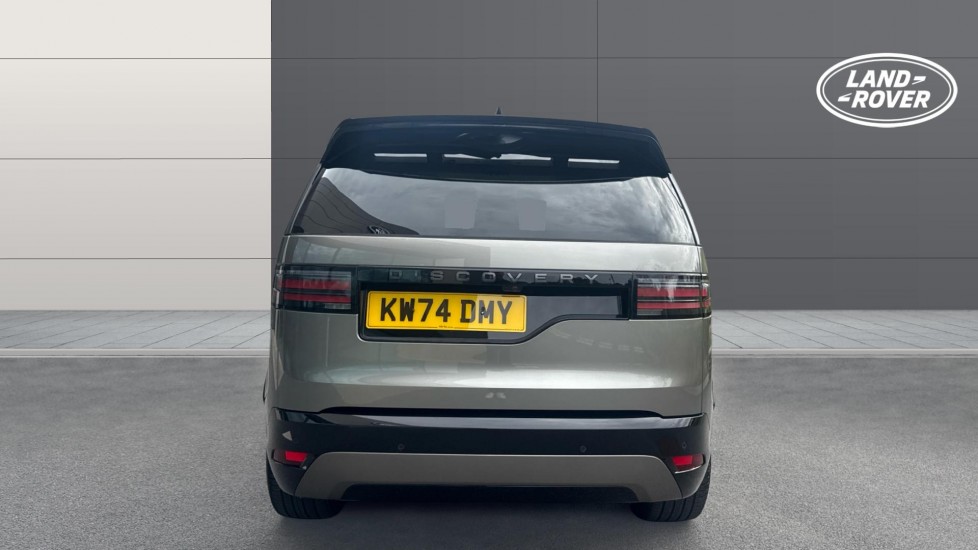 Land Rover Discovery 3.0 D350 Dynamic HSE 5dr Auto Diesel Station Wagon - Image 6
