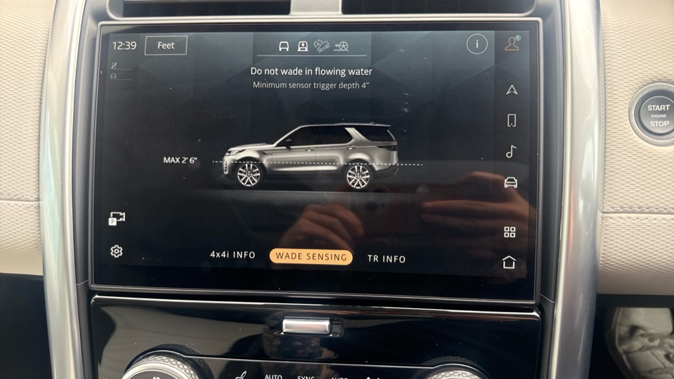 Land Rover Discovery 3.0 D350 Dynamic HSE 5dr Auto Diesel Station Wagon - Image 37