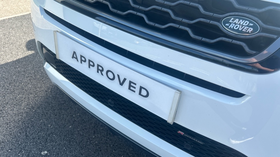 Land Rover Range Rover Evoque 1.5 P300e R-Dynamic SE 5dr Auto Hatchback - Image 20
