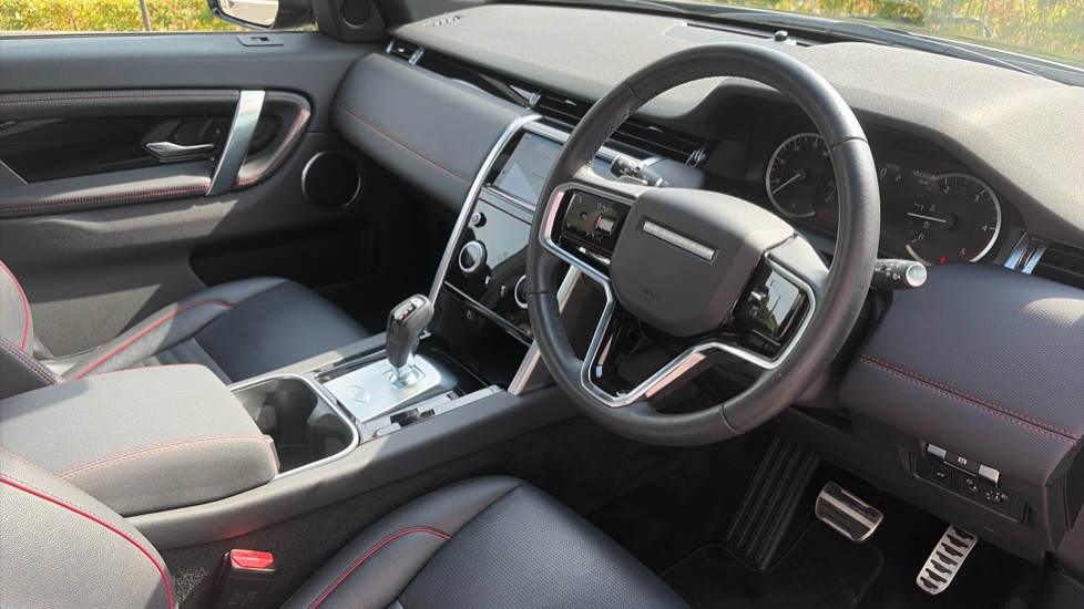 Land Rover Discovery Sport 2.0 D200 Urban Edition 5dr Auto [5 Seat] Diesel Station Wagon - Image 30
