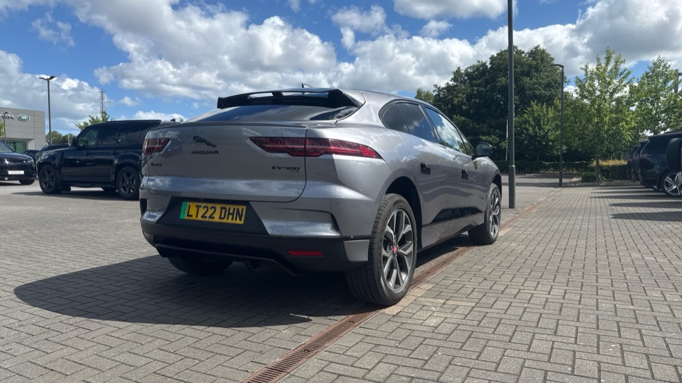 Jaguar I-Pace 294kW EV400 HSE Black 90kWh 5dr Auto 11kW Charger Electric Estate - Image 24
