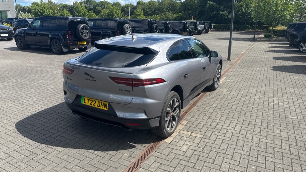 Jaguar I-Pace 294kW EV400 HSE Black 90kWh 5dr Auto 11kW Charger Electric Estate - Image 25