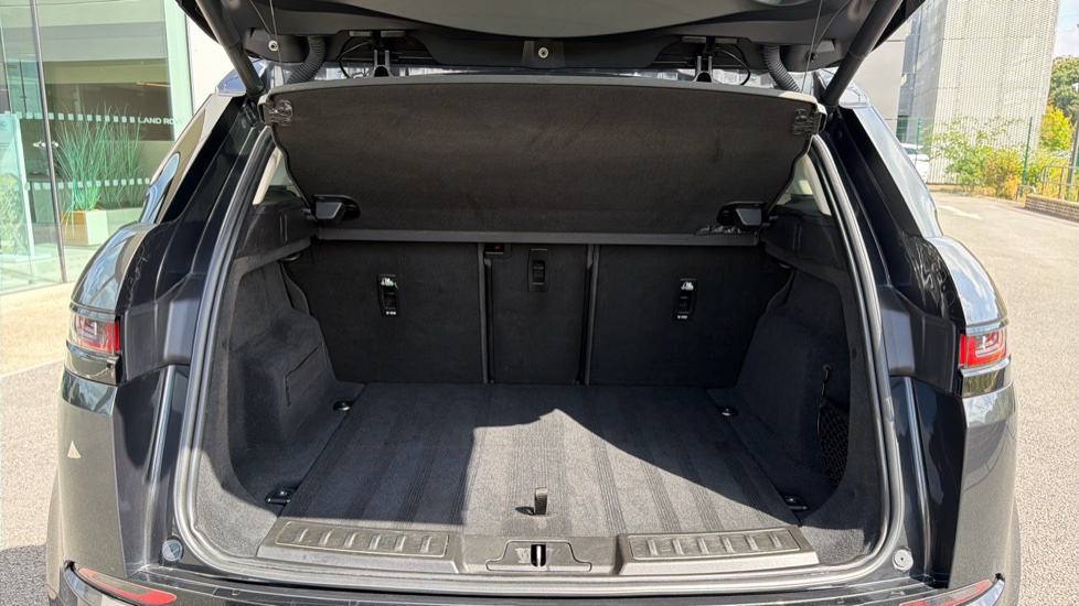 Land Rover Range Rover Evoque 2.0 P250 R-Dynamic SE 5dr Auto Petrol Hatchback - Image 10