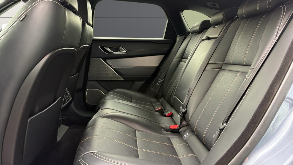 Land Rover Range Rover Velar 2.0 D180 R-Dynamic HSE 5dr Auto Diesel Estate - Image 4