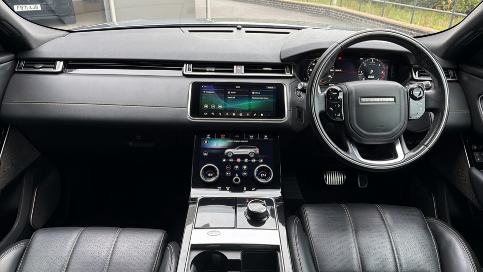 Land Rover Range Rover Velar 2.0 D180 R-Dynamic HSE 5dr Auto Diesel Estate - Image 9