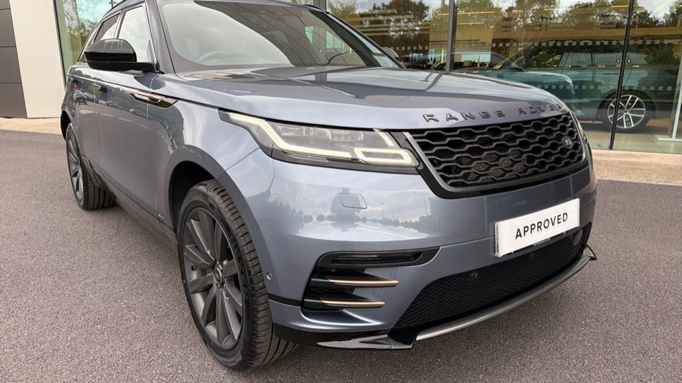 Land Rover Range Rover Velar 2.0 D180 R-Dynamic HSE 5dr Auto Diesel Estate - Image 21