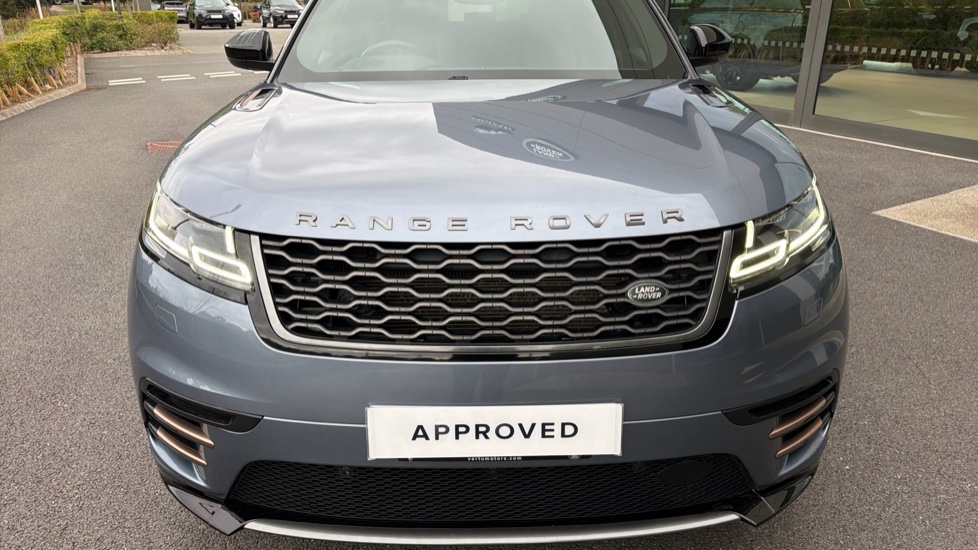 Land Rover Range Rover Velar 2.0 D180 R-Dynamic HSE 5dr Auto Diesel Estate - Image 23