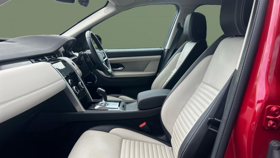 Land Rover Discovery Sport 2.0 D200 Urban Edition 5dr Auto [5 Seat] Diesel Station Wagon - Image 3