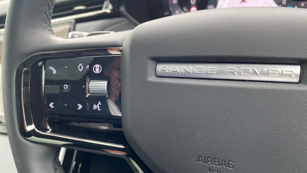 Land Rover Range Rover Velar 2.0 D200 MHEV Dynamic SE 5dr Auto Diesel Estate - Image 50