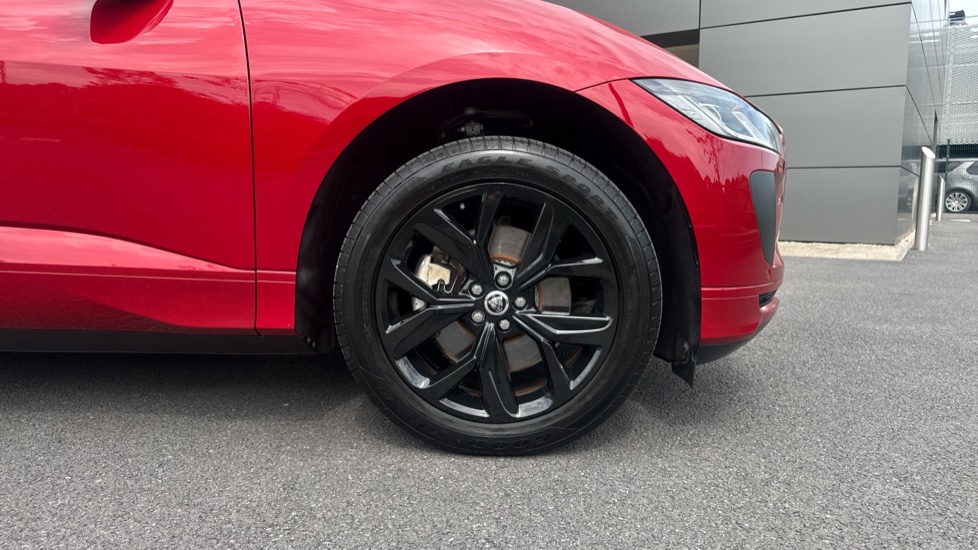 Jaguar I-Pace 294kW EV400 R-Dynamic HSE Black 90kWh 5dr Auto Electric Estate - Image 8