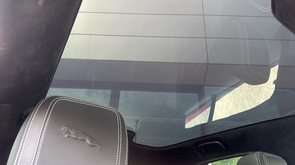 Jaguar I-Pace 294kW EV400 R-Dynamic HSE Black 90kWh 5dr Auto Electric Estate - Image 20