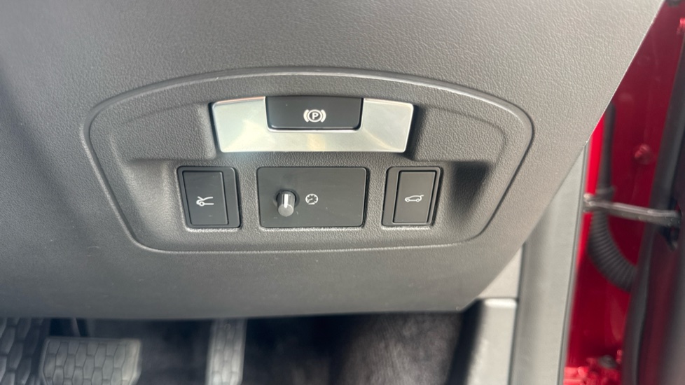 Jaguar I-Pace 294kW EV400 R-Dynamic HSE Black 90kWh 5dr Auto Electric Estate - Image 26