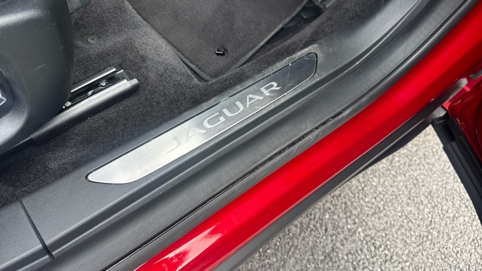 Jaguar I-Pace 294kW EV400 R-Dynamic HSE Black 90kWh 5dr Auto Electric Estate - Image 33