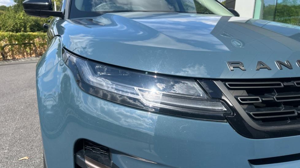Land Rover Range Rover Evoque 2.0 D200 Dynamic SE 5dr Auto Diesel Hatchback - Image 17