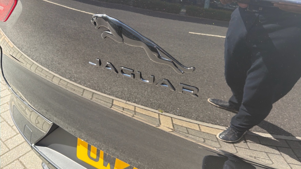 Jaguar I-Pace 294kW EV400 R-Dynamic SE Black 90kWh 5dr Auto Electric Estate - Image 46