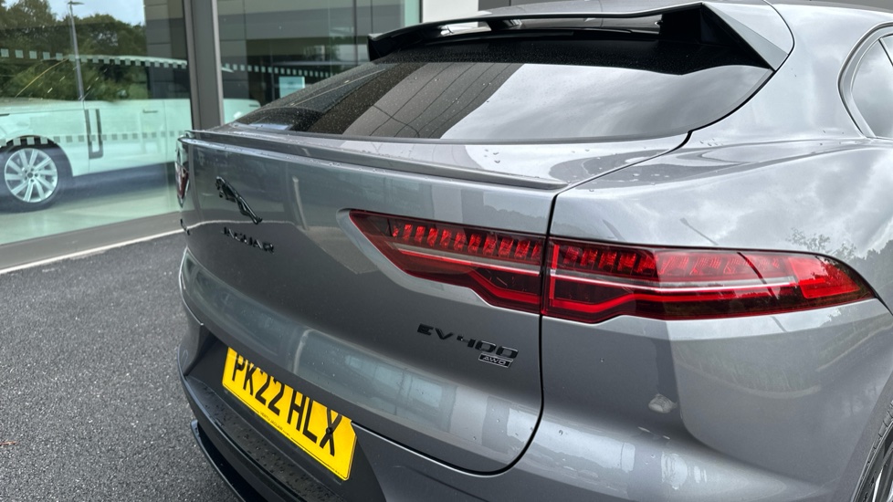 Jaguar I-Pace 294kW EV400 HSE Black 90kWh 5dr Auto 11kW Charger Electric Estate - Image 25