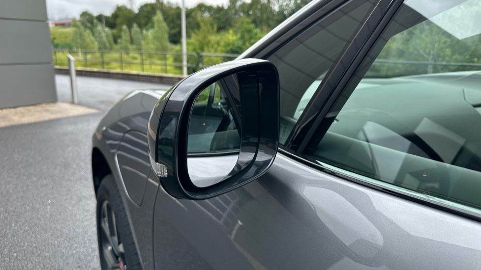 Jaguar I-Pace 294kW EV400 HSE Black 90kWh 5dr Auto 11kW Charger Electric Estate - Image 29