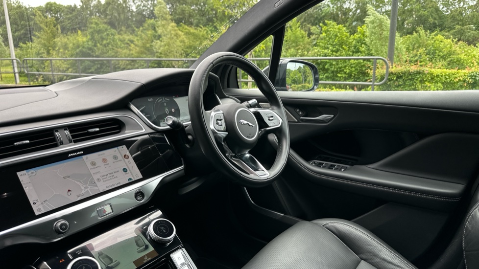 Jaguar I-Pace 294kW EV400 HSE Black 90kWh 5dr Auto 11kW Charger Electric Estate - Image 34