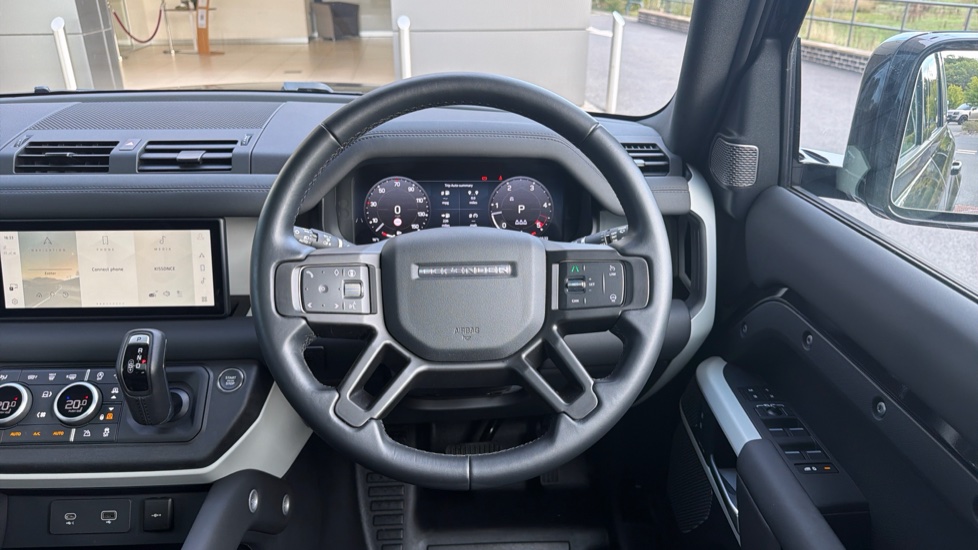 Land Rover Defender 3.0 D250 XS Edition 110 5dr Auto Diesel Estate - Image 14