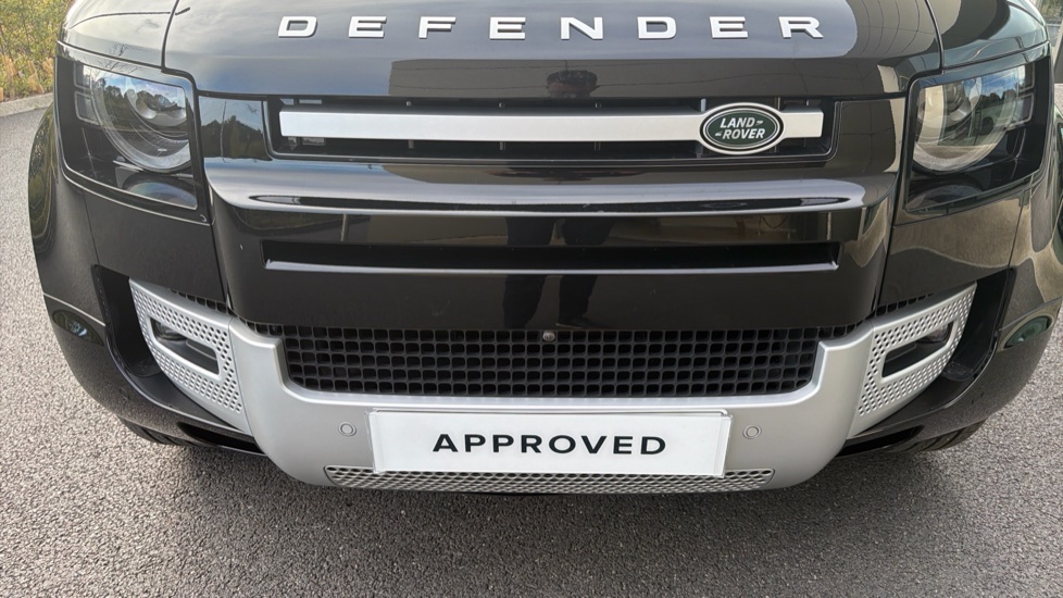 Land Rover Defender 3.0 D250 XS Edition 110 5dr Auto Diesel Estate - Image 52