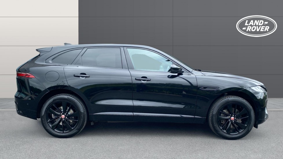 Jaguar F-Pace 2.0 D200 R-Dynamic S 5dr Auto AWD Diesel Estate - Image 5