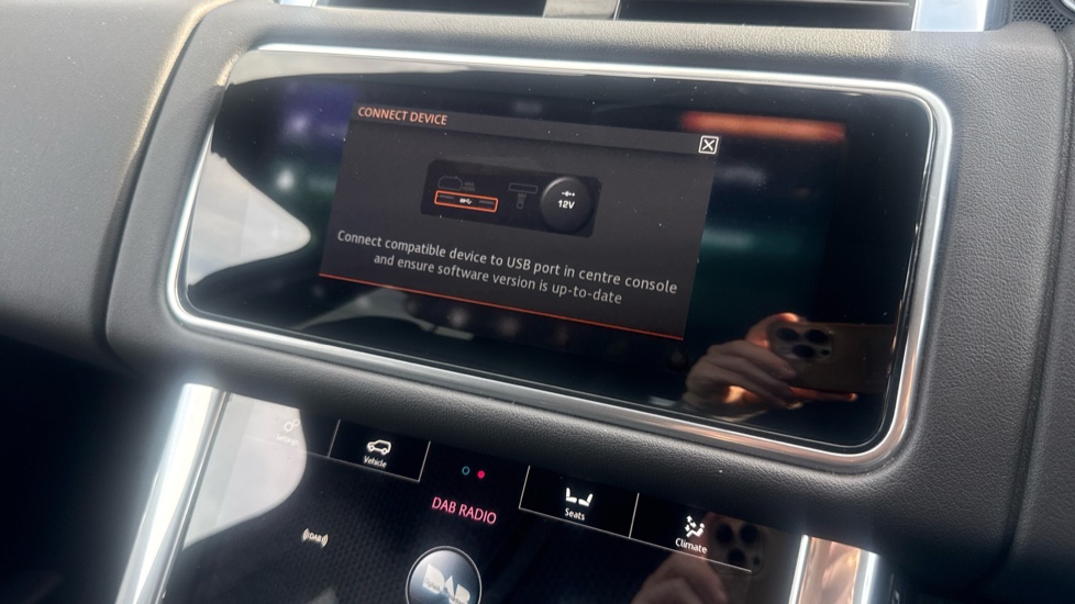 Land Rover Range Rover Sport 3.0 D300 HSE Silver 5dr Auto Diesel Estate - Image 31