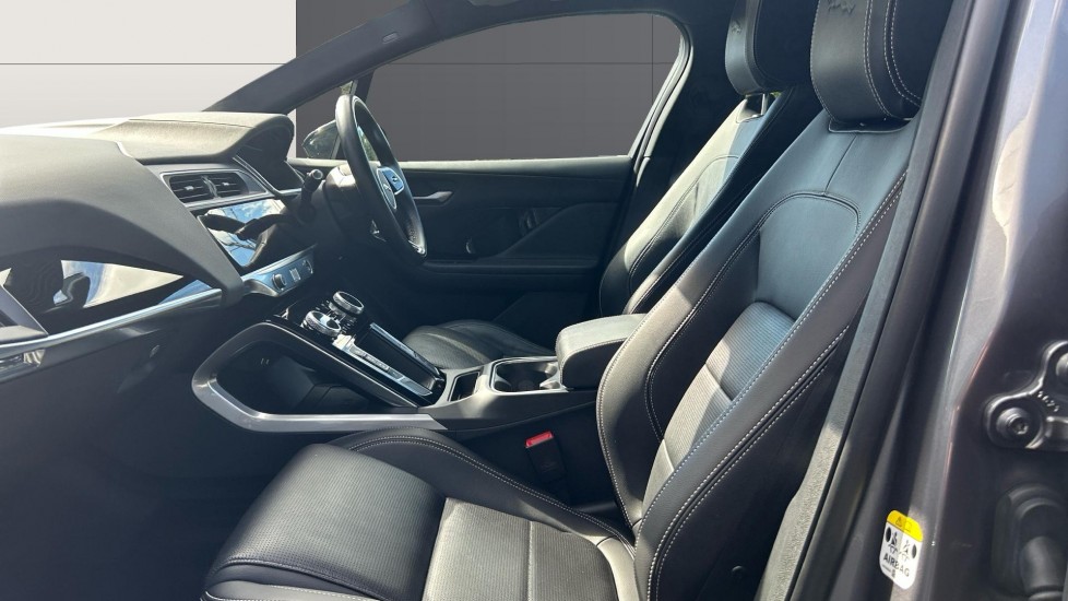 Jaguar I-Pace 294kW EV400 Black 90kWh 5dr Auto [11kW Charger] Electric Estate - Image 3