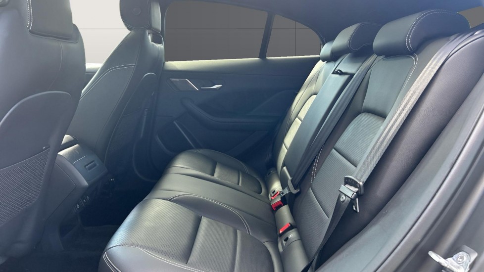 Jaguar I-Pace 294kW EV400 Black 90kWh 5dr Auto [11kW Charger] Electric Estate - Image 4