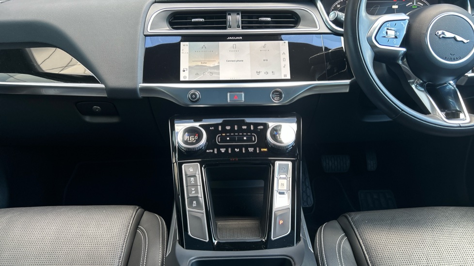 Jaguar I-Pace 294kW EV400 Black 90kWh 5dr Auto [11kW Charger] Electric Estate - Image 14
